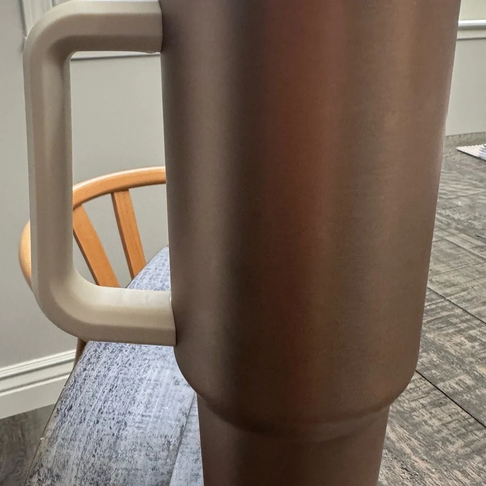 Stanley Bronze Travel Tumbler with Cream Handle - Picture 3 of 7